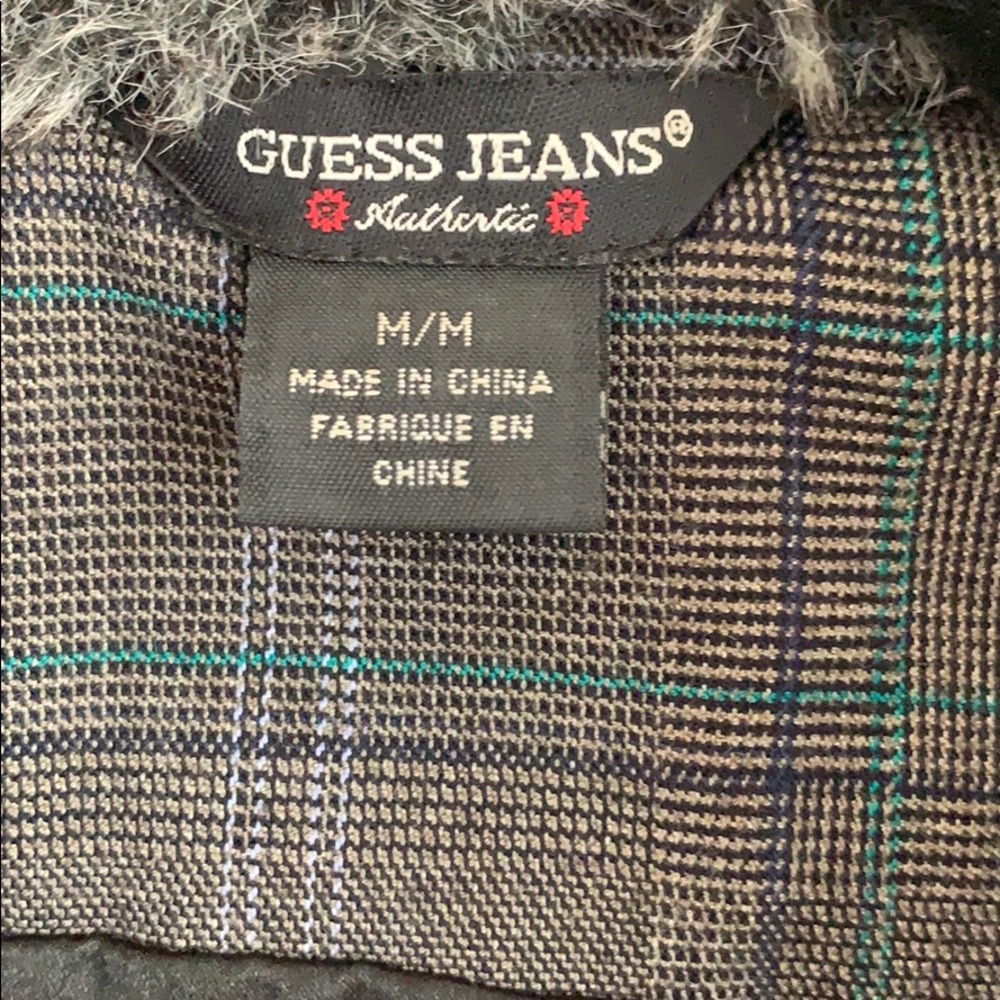 Guess Quilted Vest w/removable Faux Fur Collar - Picture 5 of 8